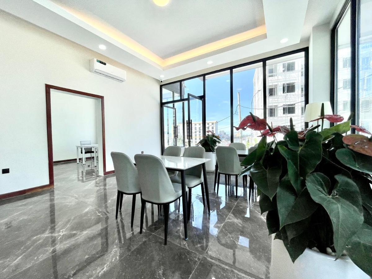 Skyview Residence & Apartments Sihanoukville Bagian luar foto
